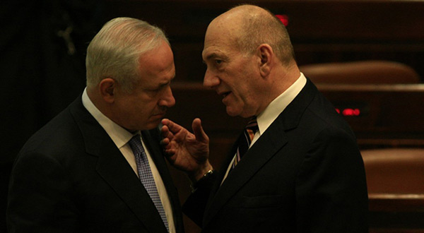 Ehud Olmert Urges Bibi To Step Down, Preserve Dignity Of Office